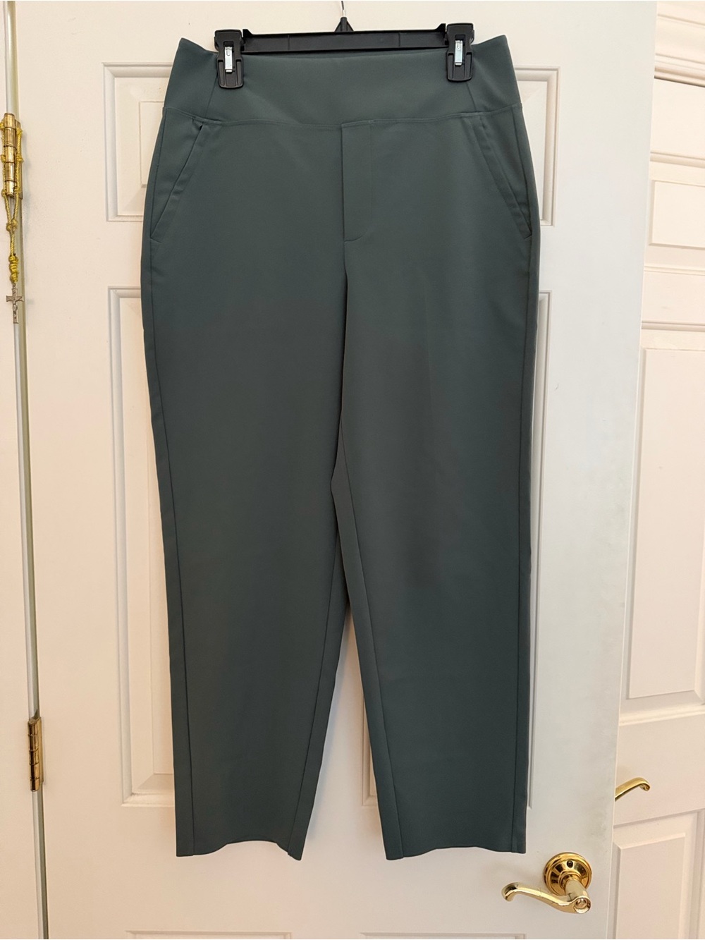 Women’s Athleta Stretch Pants